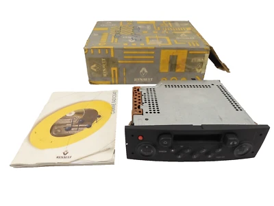 (400) 8200256140 Orig. RENAULT MEGANE II Autoradio Casette 8200256140 - Bild 1 von 4