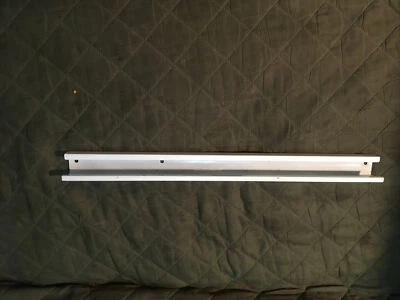 DAEWOO AC Model: DWC-0546FCL  Top Support Rail Bar 425x31x32mm - Image 1 of 4