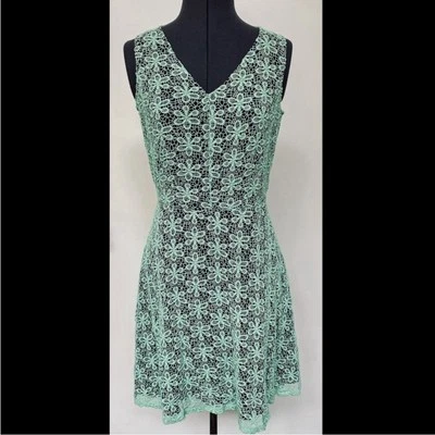 VESTIDO SIN MANGAS CYNTHIA ROWLEY DAMAS VERDE MENTA ENCAJE FLORAL AZUL MARINO AJUSTE ACAMPANADO 4 Foto 1 de 4