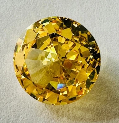 Драгоценный камень цирконий огранка россыпью европейская звезда круглая огранка желтый фианит - Изображение 1 из 4