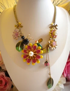 BETSEY JOHNSON RARE VINTAGE INSECT FLORAL GARDEN STATEMENT NECKLACE - Picture 1 of 15