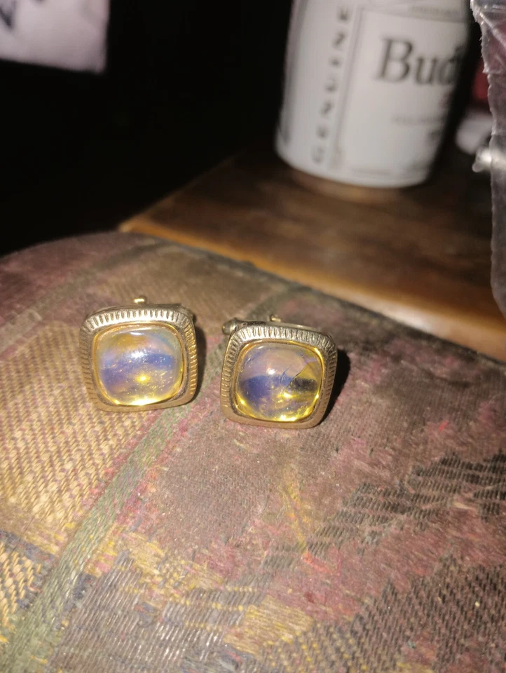 hickok cufflinks Goldstone Yellow And Blue Clear Glass - Image 1 of 3
