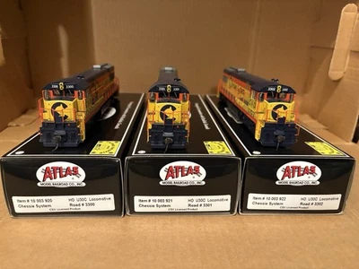 Lot of 3 HO Scale Atlas C&O Chessie System U30C 3300, 3301, 3302 w/ ESU Loksound - Image 1 of 4