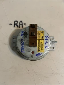Furnace Air Pressure Switch FS4107-98 (RA) - Picture 1 of 2