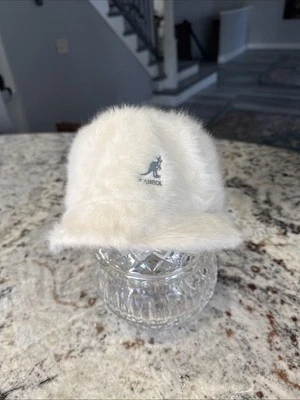 KANGOL Off White Crema Piel de Angora Talla Mediana Difuso Suave Clásico Sombrero Gorra Foto 1 de 3