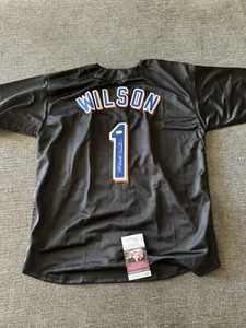 Beautiful MOOKIE WILSON Signed NEW YORK METS Jersey JSA AUTHENTICATED - Picture 1 of 3