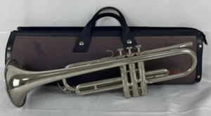 Yamaha YTR-135 Trompete silber mit Koffer 034617 - Bild 1 von 9