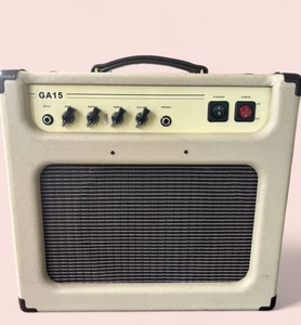 Harley Benton 15w Valve Combo Amp - Picture 1 of 3