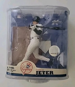 2008 MCFARLANE MLB DEREK JETER SS #2 NEW YORK YANKEES BASEBALL ACTIONFIGUR - Bild 1 von 2