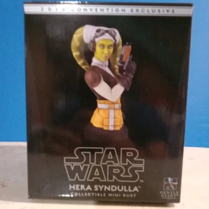 Gentle Giant Star Wars Hera Syndulla Mini Büste 2019 Convention Exclusive 352/750 - Bild 1 von 7