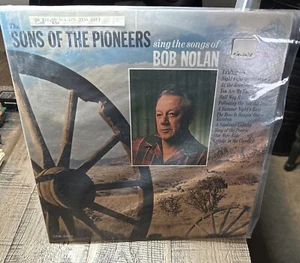 The Sons Of The Pioneers – Sings The Songs Of Bob Nolan LP LPM-3554 - Picture 1 of 3