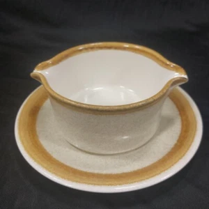 Vintage Mikasa Stone Manor Doppelauslauf Sauciere & Untertasse Teller Ernte Gold F5800 - Bild 1 von 15