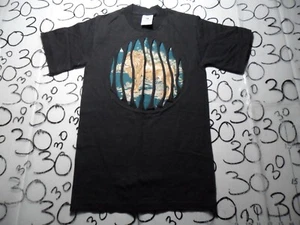 Kids Youth NWOT Small Vintage Zoo Lion In A Cage Single Stitch Black shirt - Picture 1 of 4