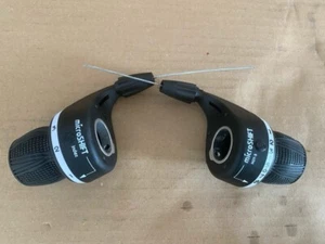 Microshift Twist Gear Shifter Set: Free Delivery - Picture 1 of 4