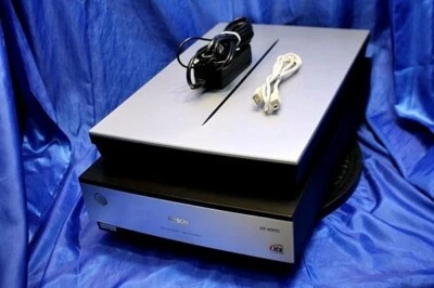 EPSON Colorio GT-X970 Film Scanner6,400ddp High Performance flatbed Scanner Used - Image 1 of 4