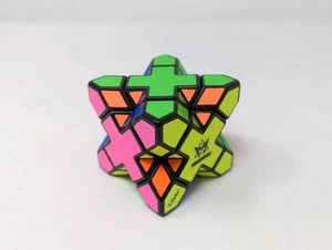 Mefferts Skewb Xtreme Puzzle Würfel T Fisher - Bild 1 von 3