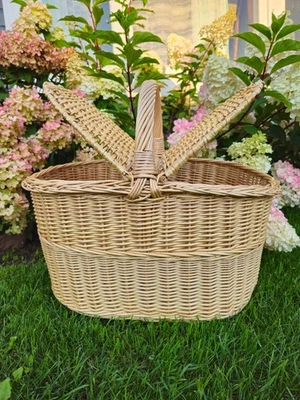 Large Wicker Picnic Basket – Handmade Willow Hamper with Double Lids - Image 1 of 4
