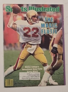 Sports Illustrated 1984 edición del 3 de diciembre con etiqueta postal Doug Flutie - Imagen 1 de 2
