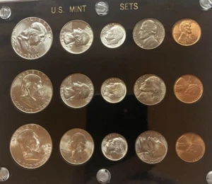 1951 P, D, S U.S Uncirculated Mint Set - Picture 1 of 2