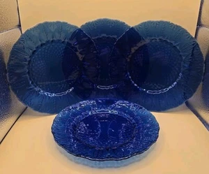 Vtg AVON ROYAL Sapphire Cobalt Blue Glass Dessert/Luncheon Plates 7.75” Set of 4 - Picture 1 of 7