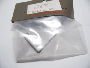FLYING POINT FP-2146A Battery Clip 1/10 PIZZAZ - Picture 1 of 1