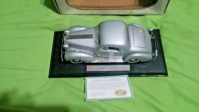 1936 Pontiac Deluxe  1/18 scale by signature models New in the box - Image 1 of 3
