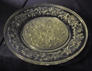 Fantasia dinner plate pair princess house frosted center - Picture 1 of 2