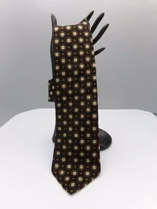 Marca Hugo Boss - Corbata 100% Seda - Patrón Geométrico - 59 pulgadas - Hecha en Italia - Imagen 1 de 4
