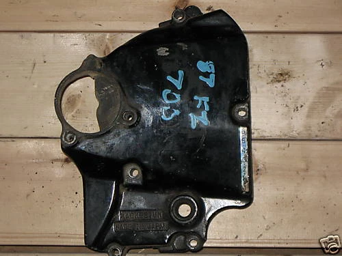 ЛЕВАЯ КРЫШКА КАРТЕРА YAMAHA FZ700 FZ750 3KS-15410-01-00 FZ 700 FZ 750 FZR 750 - Изображение 1 из 1