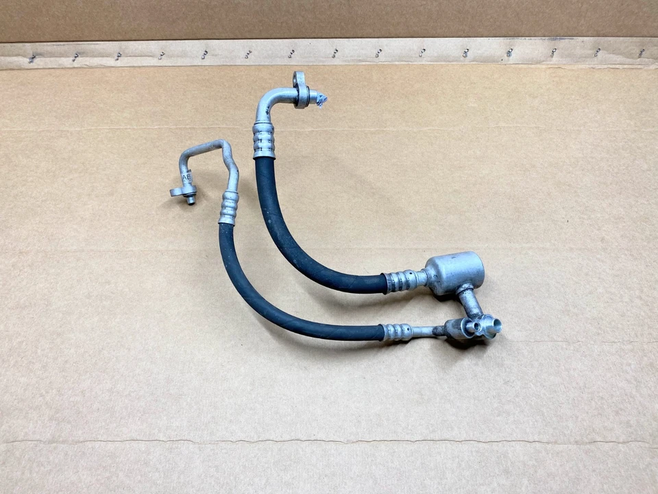 TUBO COMPRESOR AIRE ACONDICIONADO GASOLINA TURBO VAUXHALL INSIGNIA A 1.4 22851010 - Imagen 1 de 1