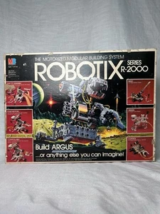 VTG Robotix Series R-2000 Argus Build 1984 Milton Bradley w/Box AS-IS Untested - Picture 1 of 16