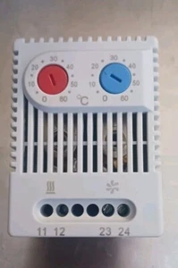 ZR011 Dual Thermostat - Picture 1 of 2