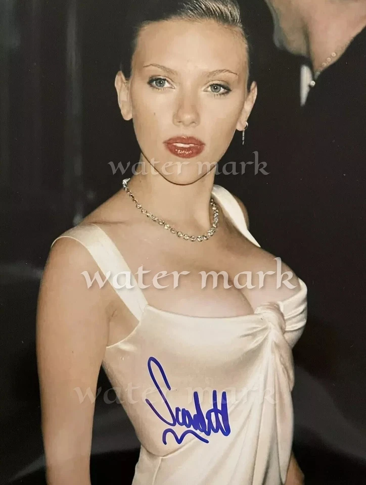 SCARLETT JOHANSSON (AMERICAN ACTRESS) REPRINT PHOTO A4 SIZE 8"X11". #2 - Image 1 of 1