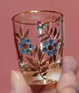 BONITO VIDRIO DE CHUPITO OBERAMMERGUE CON BORDE DORADO FLORAL Y DIAMANTES DE IMITACIÓN-2" DE ALTO - Imagen 1 de 11
