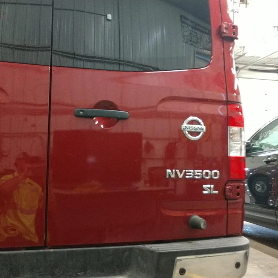 Rear Gate For Nv 3500 Assy Mrn 0D3 Right — 第 1/3 张图片