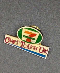 Vintage 7-11 Store "Cant touch us" Mitarbeiter Pin Store Promotion - Bild 1 von 2