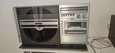 Sharp VZ-3000 Vintage Vertical Record Player  - Image 1 of 4