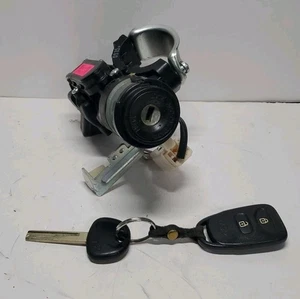 2012-2017 Hyundai Accent Ignition Switch Lock Cylinder W/Key Fob Auto OEM - Picture 1 of 9
