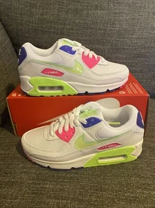 NIKE WOMENS AIR MAX 90 WHITE INDIGO BURST VOLT DH0250-100 SIZE 6.5 NEW NO LID - Picture 1 of 5