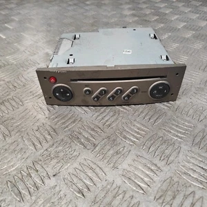 2008 RENAULT CLIO RADIO STEREO CD PLAYER HEAD UNIT 8200633623-B #1 - Picture 1 of 4