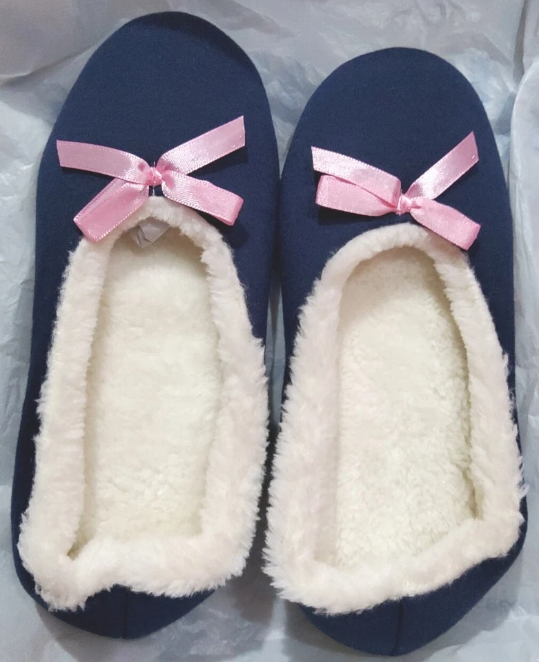 S (5/6) festive bow slipper Bed Shoes Navy ballerina type  by Avon. New - Image 1 of 4