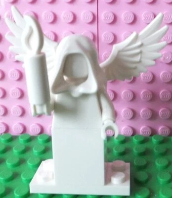 Lego Minifigure Plain / Monochrome - Genuine Lego ANGEL White (Christmas) Candle - Image 1 of 2