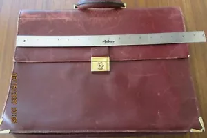 Auténtico Maletín de Mano Must De Cartier 2C Logotipos Cuero Burdeos De Colección - Imagen 1 de 9