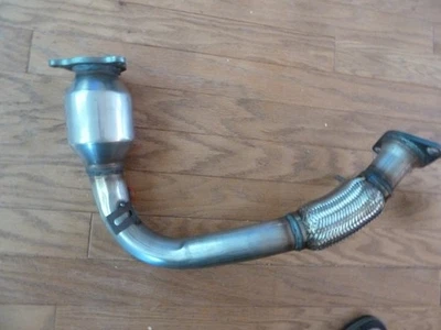 2010-2017 Chevrolet Equinox 2.4L Catalytic Converter - Image 1 of 4