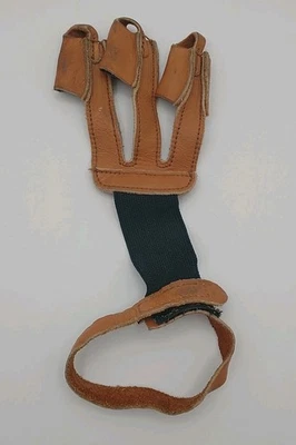 Leather Archery Finger Tabs - Image 1 of 4