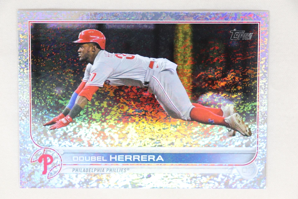 Odubel Herrera - Phillies - 2022 Topps Factory Set Foilboard Card #/390 - Image 1 of 1