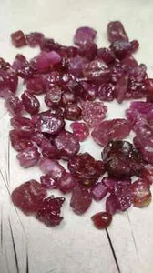 100 Cts Burma Red Ruby Uncut Raw Rough ,lab created Loose Gemstone Lot - Picture 1 of 3