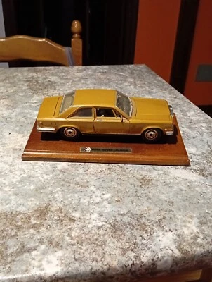 BBurago Rolls-royce Camargue Scala 1/22  - Immagine 1 di 4