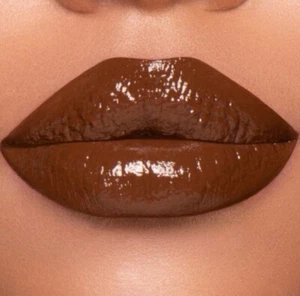 Brillo de labios Jeffree Star Cosmetics Supreme pigmento completo DOMINATRIX brillo vegano NUEVO - Imagen 1 de 7