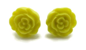 Women's Yellow Resin Flower Cabochon Jewellery Stud Earrings    - Picture 1 of 4